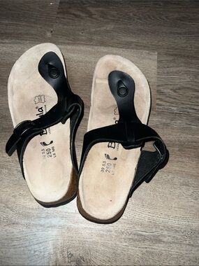 Betula Black Sandals sz 8